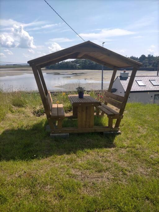 2 Quay Road, Killala. Stunning Sea Front Cottage Exteriör bild